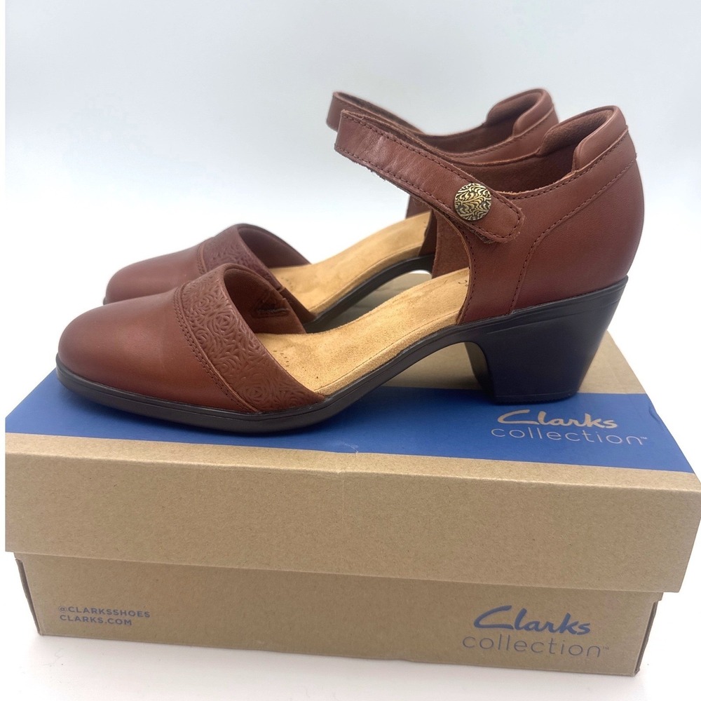 Clarks Chestnut Brown Leather Mary Jane Block Heel Pumps